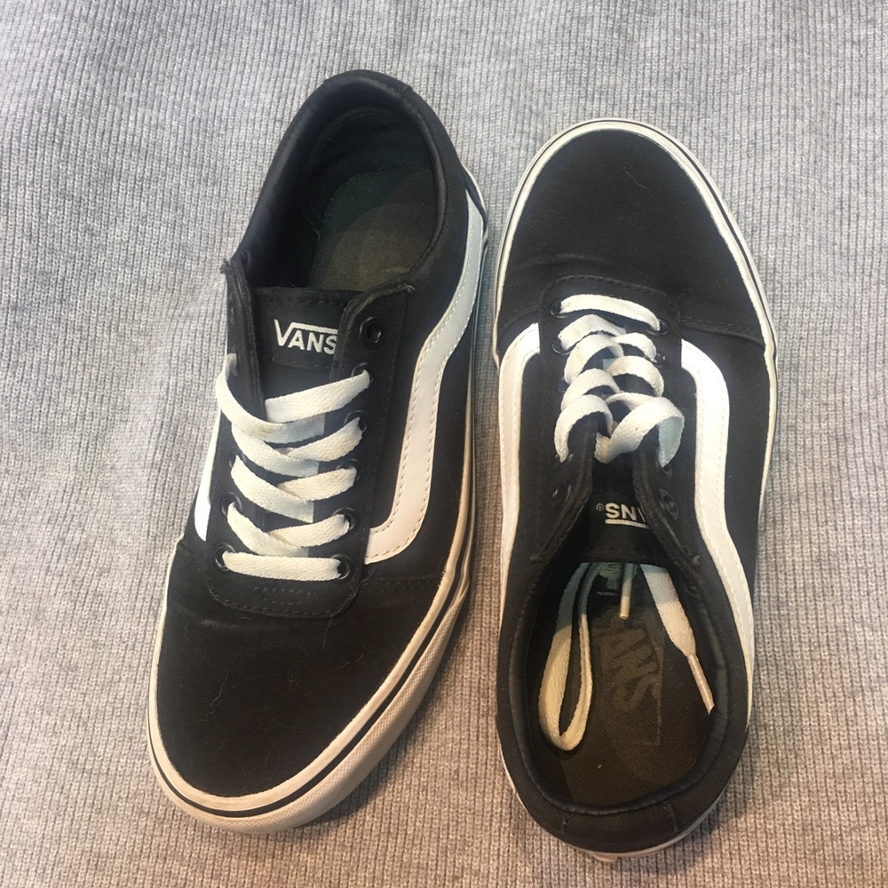 Classic Low Top Vans